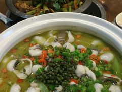 鸡公煲-重庆鸡公煲·青锅花椒鱼(牡丹江路店)