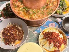 -浩海火燒雲傣家菜(芮欧百货店)