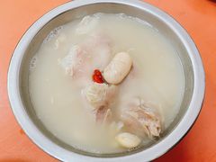 雪豆蹄花-吴氏蹄花