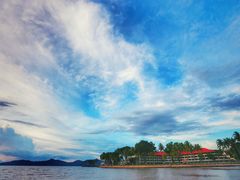-Sunset Bar(丹绒亚路香格里拉店)