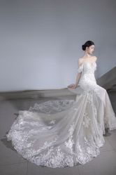 -Lady  Jane高端婚纱礼服馆