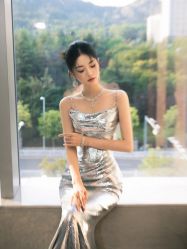 -不晚国际婚纱礼服