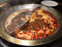 鸳鸯锅-井格重庆火锅(西直门凯德Mall店)