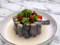 咸鱼茄子配鲟鱼子酱-杭州君悦酒店·湖滨28中餐厅