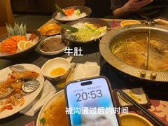 -牛YO寿喜烧·铁板烧和牛火锅自助(市府恒隆店)