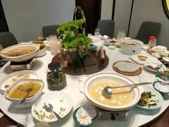 -千滋百味·醉江澜花园餐厅(街道口店)