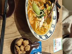 -刀小蛮半只鸡过桥米线(家乐福四元桥店)