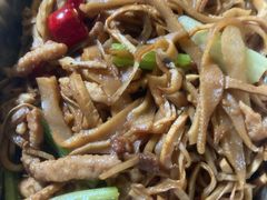 笋丝炒肉-老村长•湖北家常菜(南湖店)