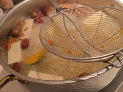 -小鱼小牛(世欧广场店)
