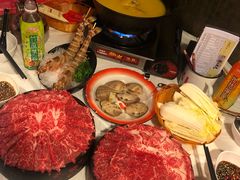 -鲜入围煮花胶鸡海鲜火锅