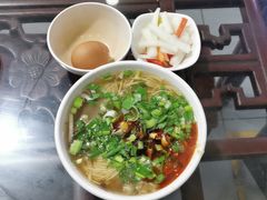 -牛一嘴·兰州牛肉面·大盘鸡(财富中心店)