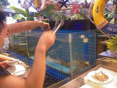 -鹿客臻鲜海鲜自助餐厅(永旺店)