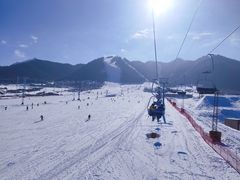 -丝绸之路山地度假区滑雪场