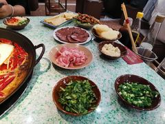 -鸿姐老火锅(疁城新天地店)