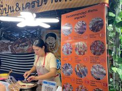 -席娜卡琳火车铁道夜市