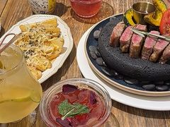 -秘密旅行Bonjour(黑金冠 江南西店)