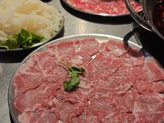 -鹿鸣山草本茶香火锅(园西路店)