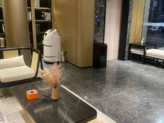 -雲宜贵宾舍酒店(深圳龙东地铁站店)