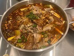 -蓉三少冒烤鸭·四川小吃集(北京首店)