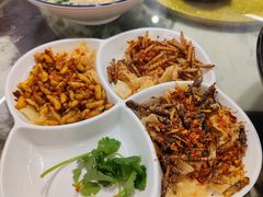 虫拼盘-园林美食城·本土农家菜(杨和镇店)