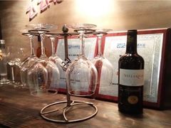 -红码头国际葡萄酒城(朝来绿色家园广华居店)