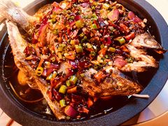 -鸣记脆皮烤鱼·海鲜烤鱼(三八广场店)