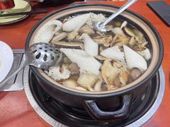 -菌之家·专业纯野生菌火锅·特色炒菌
