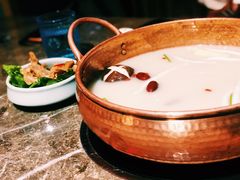 -三人行骨头王火锅(长寿店)