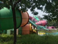 -欢乐水魔方水世界
