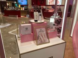 -奥伦纳素Erno Laszlo