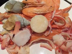 -东方红海鲜百汇(国际大厦店)