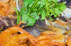 Braised Sea Bass Bones and Belly with Dried Tofu Skin