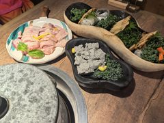 -蘑界·野生菌火锅(深业上城店)