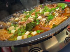 -辣尚瘾·烤鱼·新川菜(牡丹园直营店)