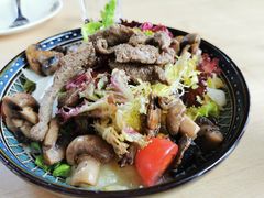 -LENBACH兰巴赫西餐啤酒坊(大连东港店)