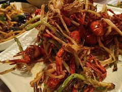 馓子拌皮蛋-巴厘龙虾·榜首油焖大虾(音乐学院·沿江酒馆店)