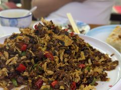 -溢心园香河肉饼总店