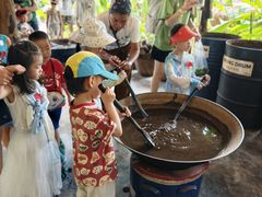 -大象粑粑造纸公园