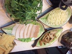 一叶一世界藏茶素食火锅-一叶一世界•素食餐厅(环球中心店)