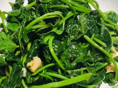 蒜蓉炒番薯叶-原味田园·客家菜·土窑鸡(中航城君尚购物中心店)