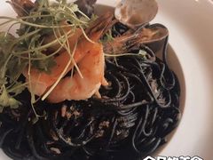 墨鱼汁海鲜意面-UPPER KITCHEN(延安路店)