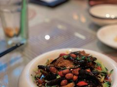 川辣黑鸡脚-鹅冠港式茶餐厅(来福士店)