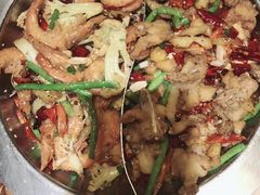 -小鱼小牛·鱼牛干锅·脆鱼火锅(世欧广场店)