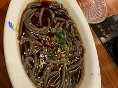 酸辣蕨根粉-龙聚德北京烤鸭(巴南商社汇购物中心店)