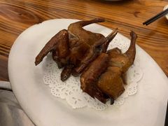蒜香乳鸽-富哥食店