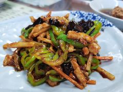 鱼香肉丝盖浇饭-粗茶淡饭(东关街店)