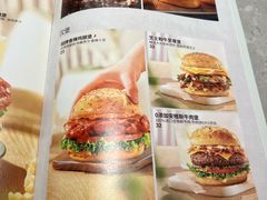 -必胜客(东大桥店)