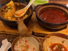 -有红鸡毛店·砂锅菜(抚琴夜市店)