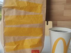 -麦当劳(长江西路得来速店)