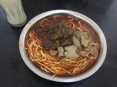 -薛记襄阳香辣牛肉面(平安路店)